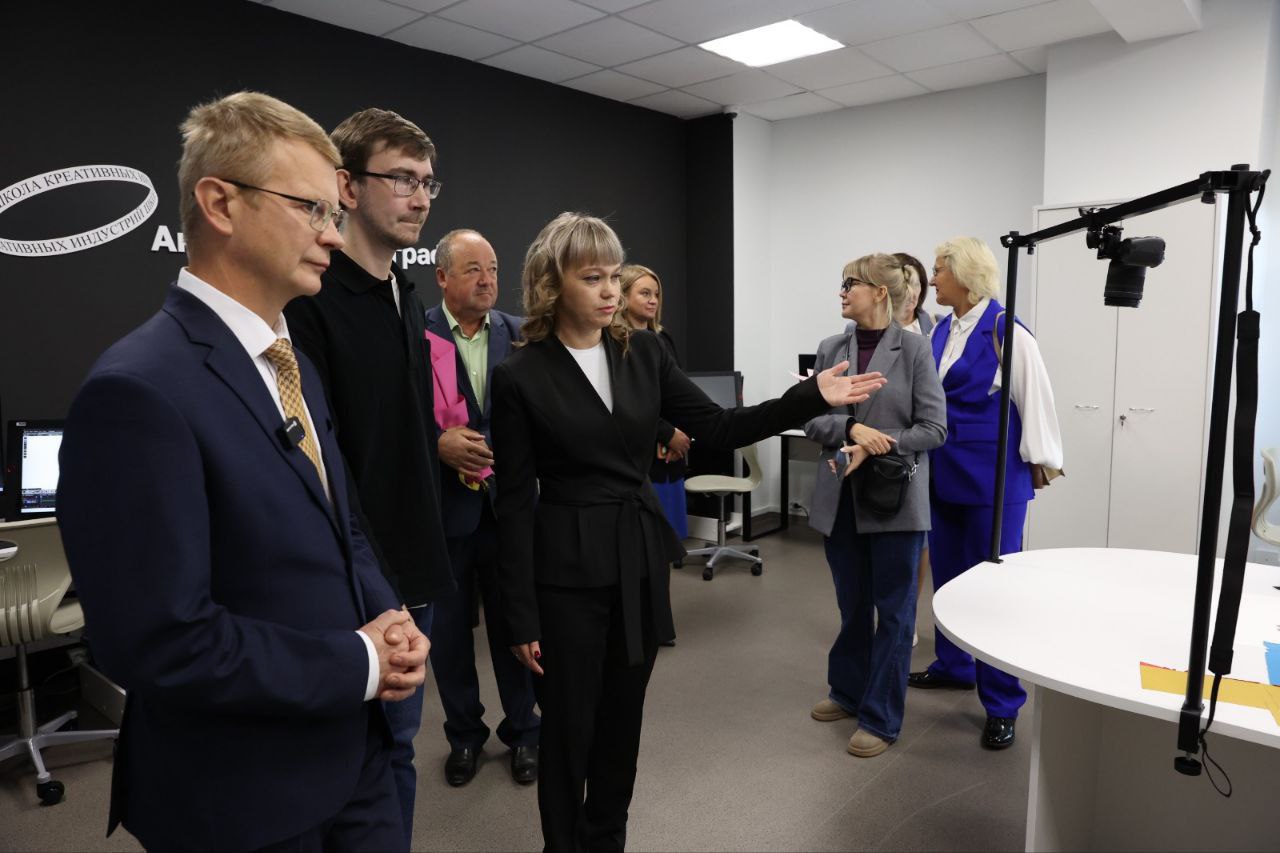 Георгий Филимонов: В День знаний торжественно открыли Школу креативных индустрий в городе Красавино Великоустюгского округа.