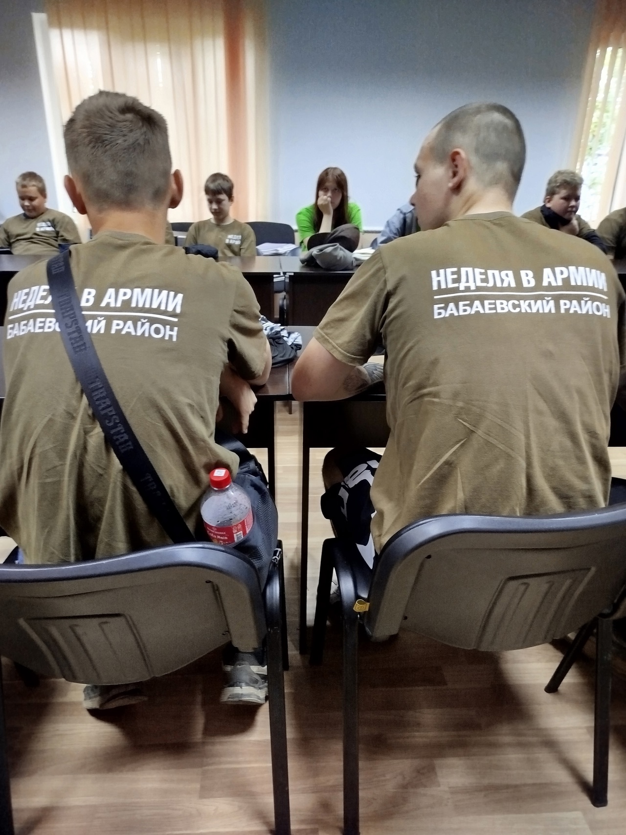 Сегодня в Бабаевском муниципальном округе открылись ежегодные военно-патриотические сборы для несовершеннолетних юношей &quot;Неделя в армии&quot; и обучающие сборы для девушек &quot;Шаг вперёд&quot;.